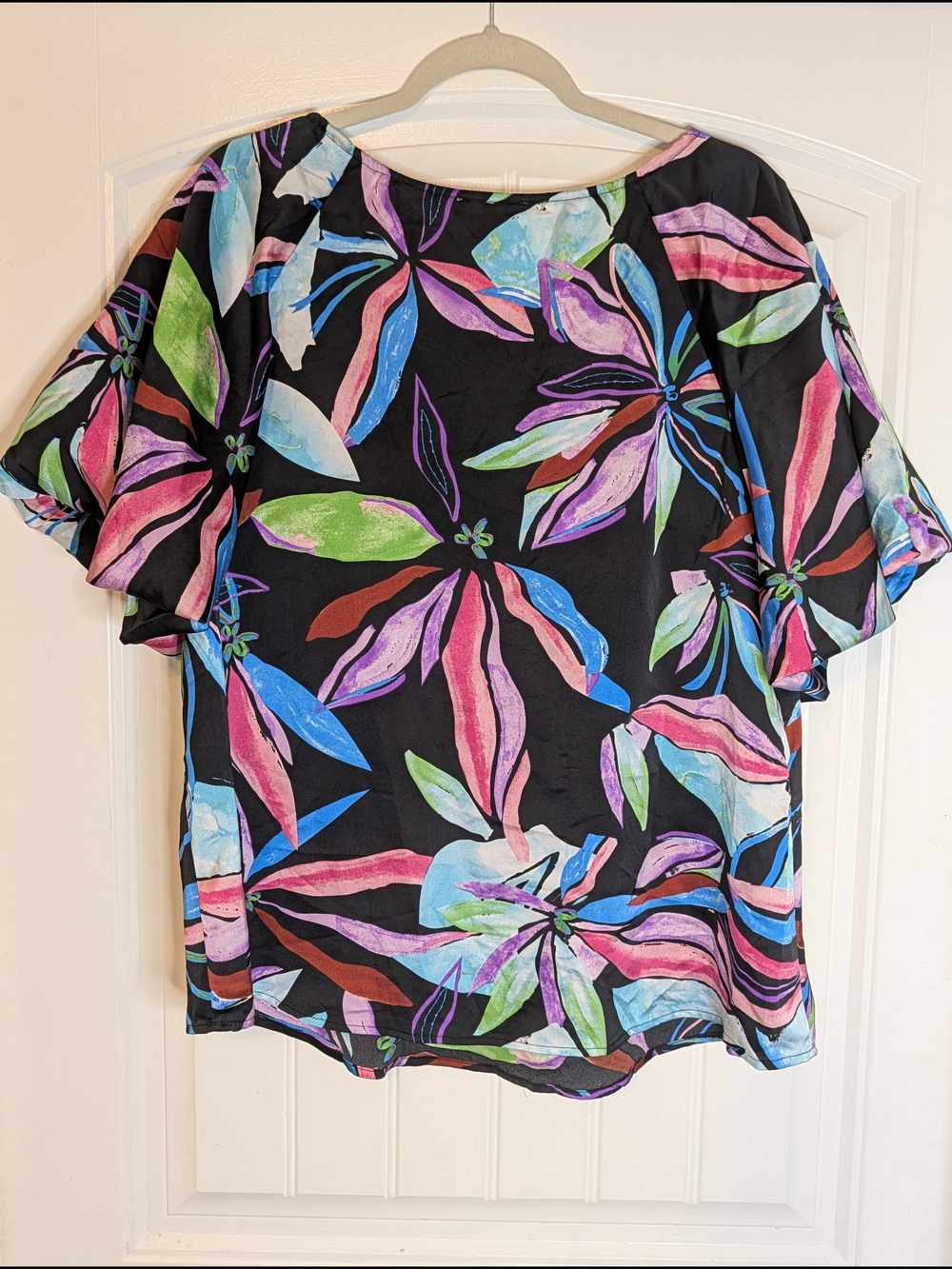 Entro Colorful Tropical Floral Patterned Bubble Sleeve Shirt - Picture 6 of 10